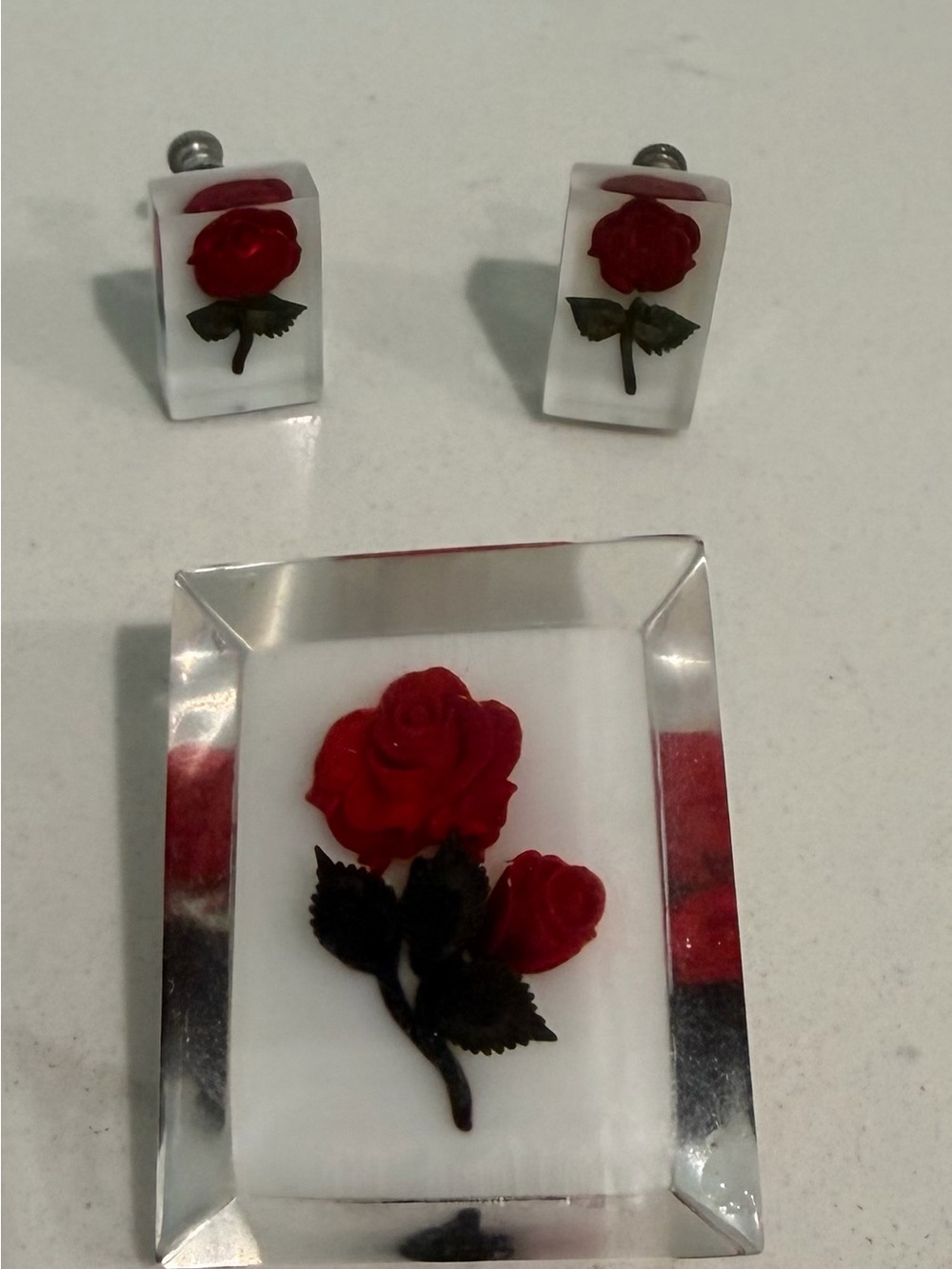 Vintage 1950s Reverse Carved Lucite Red Rose Brooch & Earring Screw Back Set